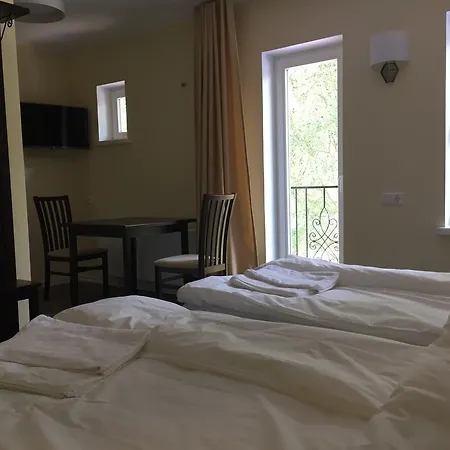 Otepaeae Apartments شقة Otepää